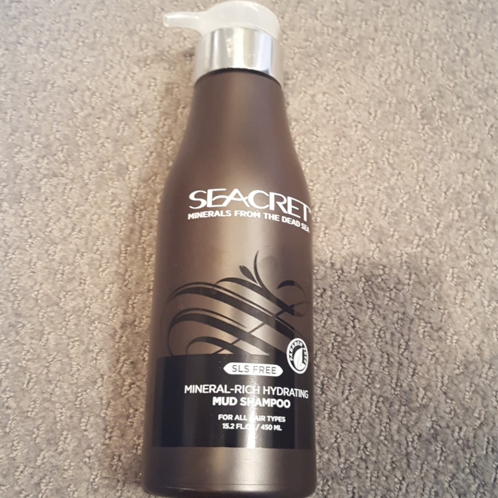 SEACRET MUD SHAMPOO